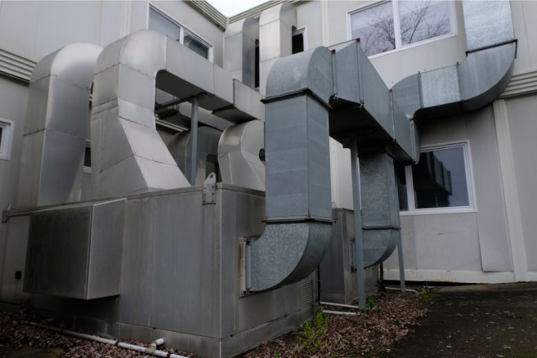 Monter wentylacji w Niemczech – jak często i na jak długo zjeżdża do Polski 3